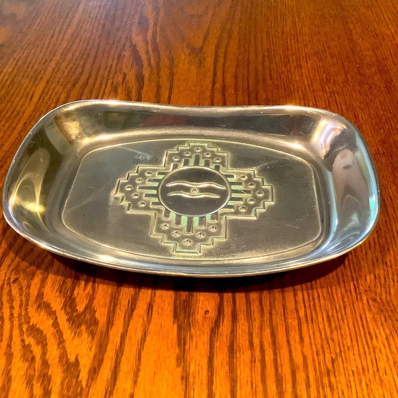 The Wilton Co. RWP Southwest Zia Sun Pewter Tray - Picture 2 of 7